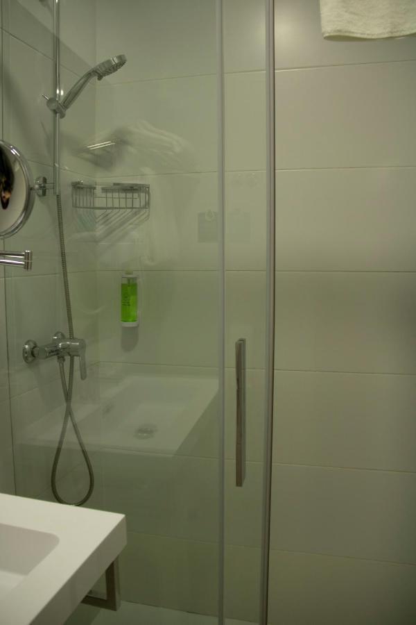 Triple Room,1284827521:JPEG